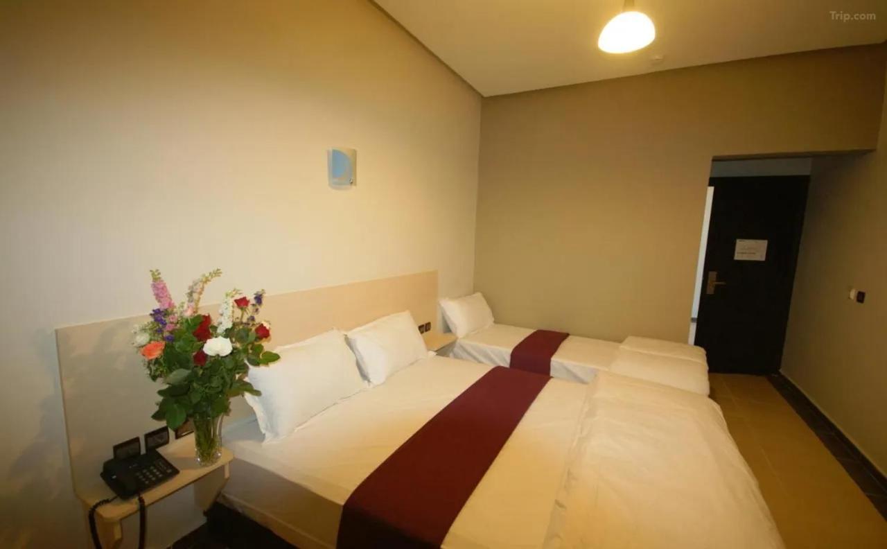 Hotel Inou Awrir Bagian luar foto